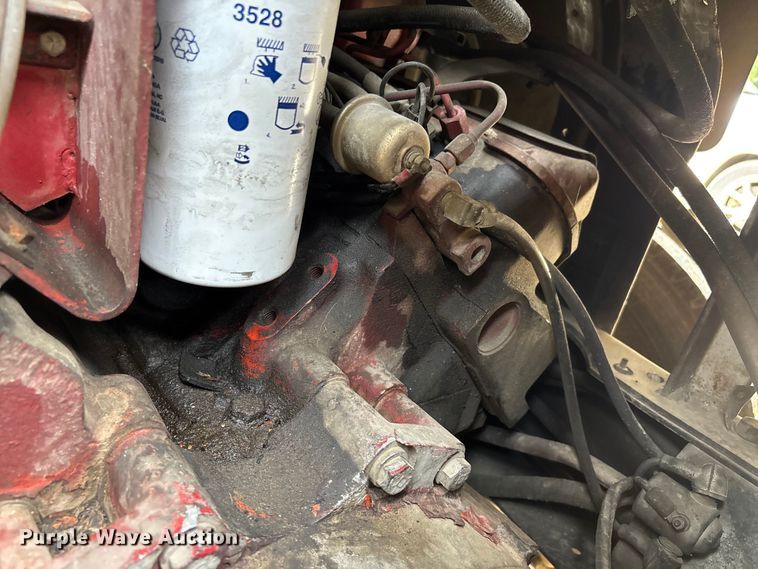 image for item DU1277 1979 International CO1950B pumper fire truck