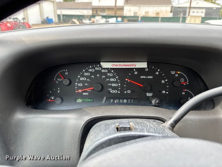 image for item DU1299 2003 Ford F250 Super Duty Crew Cab pickup truck