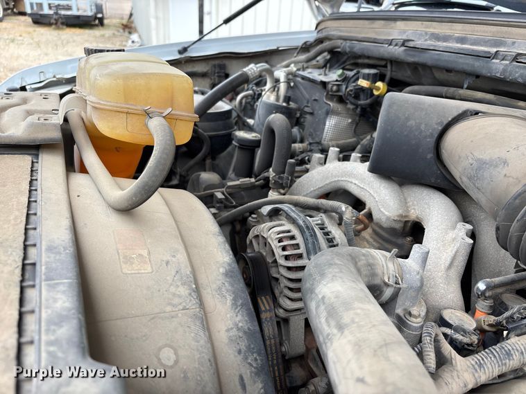 image for item DU1299 2003 Ford F250 Super Duty Crew Cab pickup truck