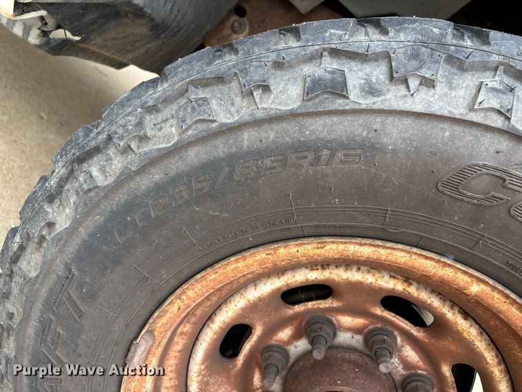 image for item DU1299 2003 Ford F250 Super Duty Crew Cab pickup truck