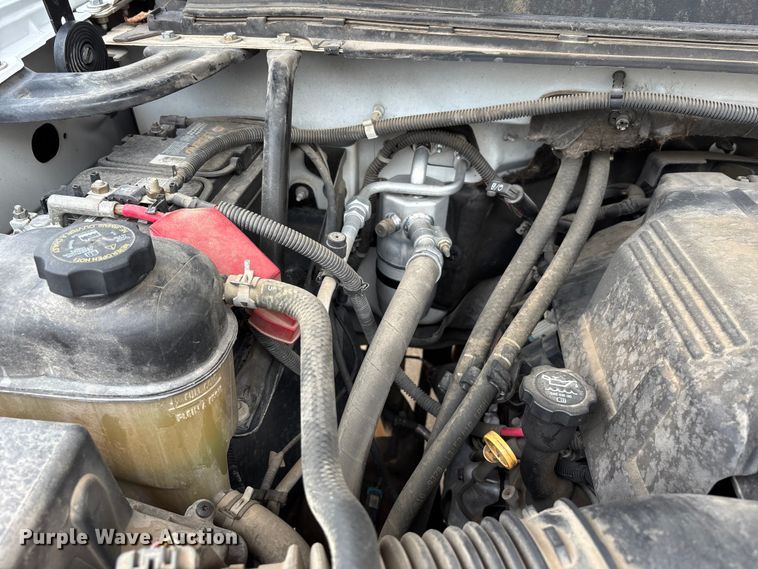 image for item DU1302 2010 Chevrolet Silverado 3500HD Crew Cab utility bed pickup truck