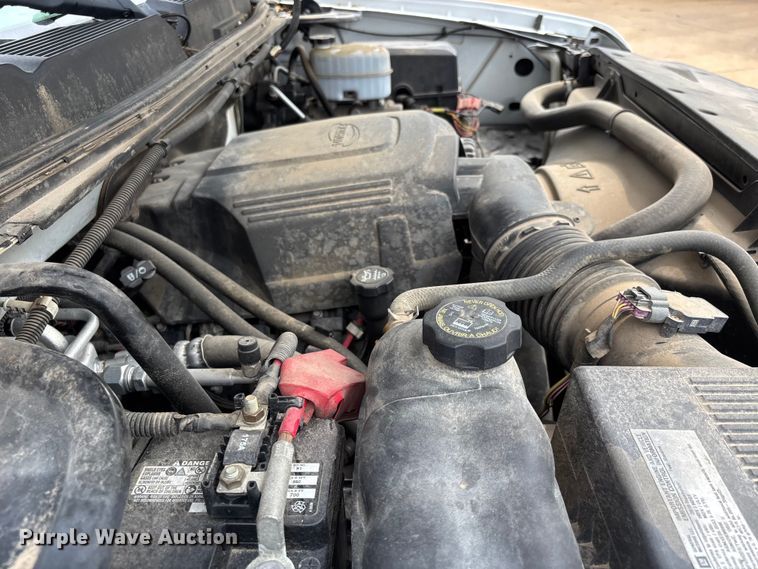 image for item DU1302 2010 Chevrolet Silverado 3500HD Crew Cab utility bed pickup truck