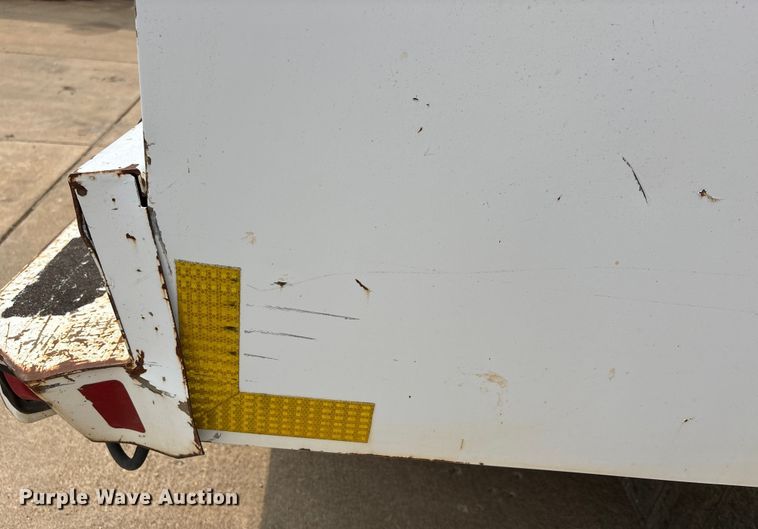 image for item DU1303 2005 Ford F350 Super Duty utility bed pickup truck