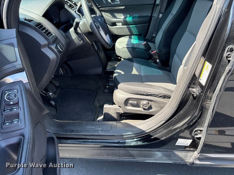 image for item DU1312 2013 Ford Explorer Police Interceptor SUV