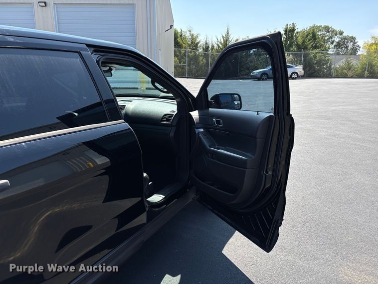 image for item DU1312 2013 Ford Explorer Police Interceptor SUV