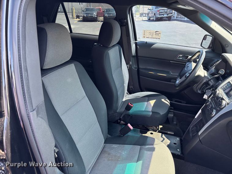 image for item DU1312 2013 Ford Explorer Police Interceptor SUV