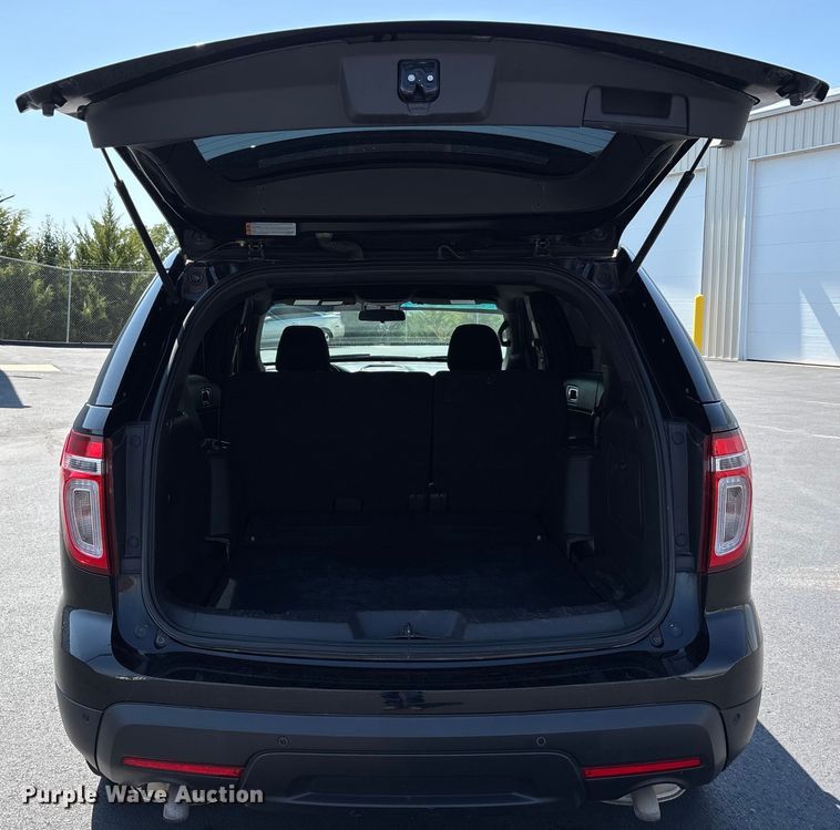 image for item DU1312 2013 Ford Explorer Police Interceptor SUV