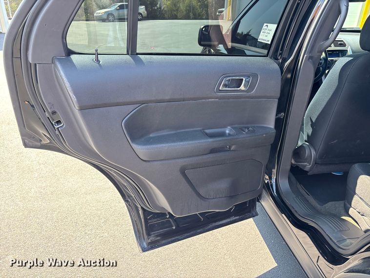 image for item DU1312 2013 Ford Explorer Police Interceptor SUV