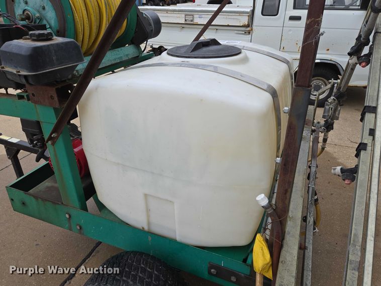 image for item DU6767 Lesco sprayer trailer