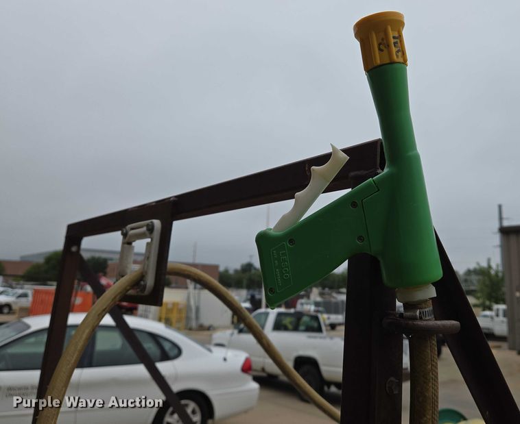 image for item DU6767 Lesco sprayer trailer