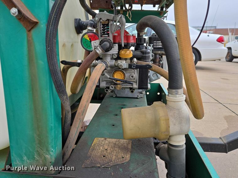 image for item DU6767 Lesco sprayer trailer