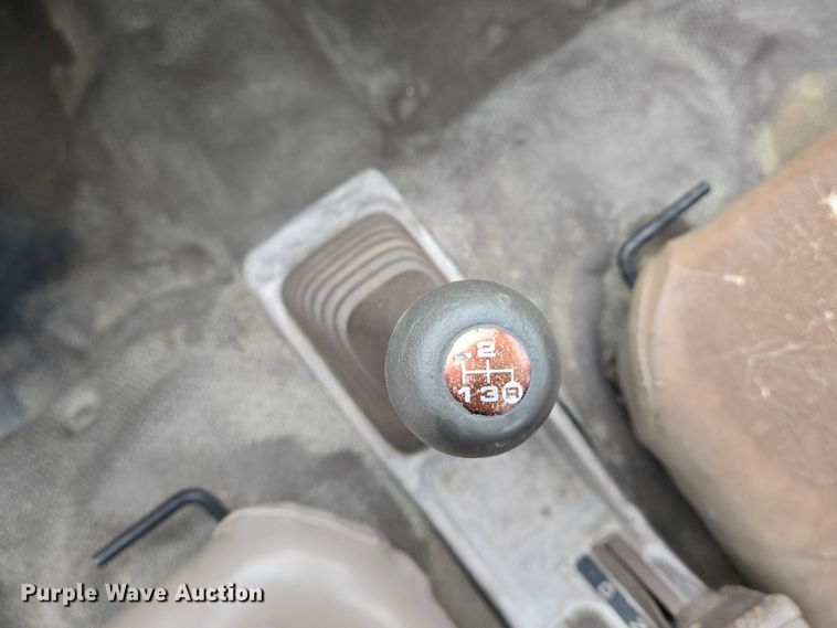 image for item DU6771 1996 Daihatsu S80LP-JTRK mini truck