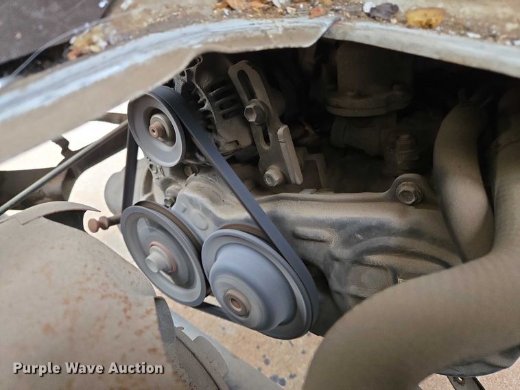 image for item DU6771 1996 Daihatsu S80LP-JTRK mini truck