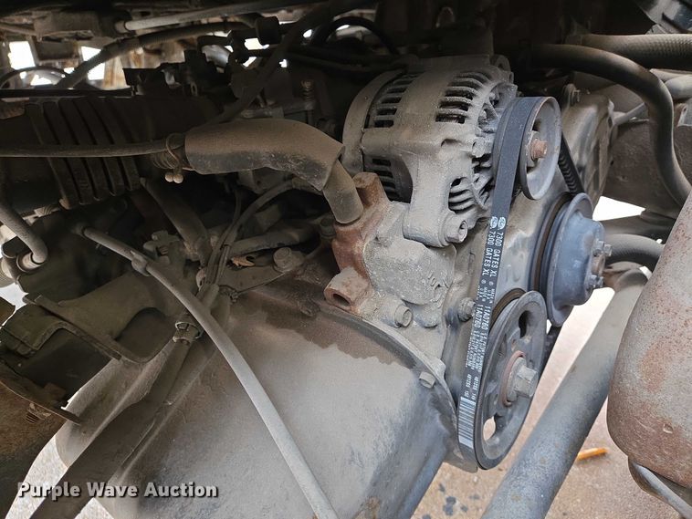 image for item DU6771 1996 Daihatsu S80LP-JTRK mini truck