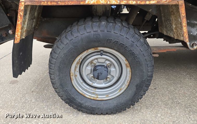 image for item DU6771 1996 Daihatsu S80LP-JTRK mini truck