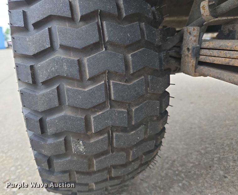 image for item DU6771 1996 Daihatsu S80LP-JTRK mini truck