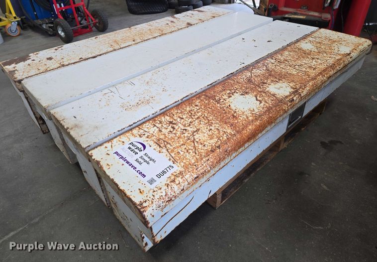 image for item DU6775 (4) toolboxes