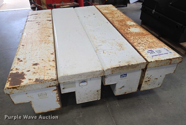 image for item DU6775 (4) toolboxes