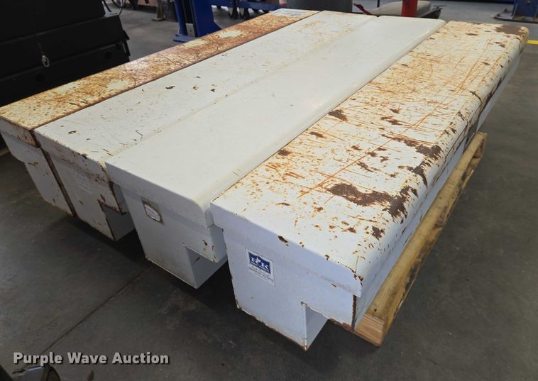 image for item DU6775 (4) toolboxes