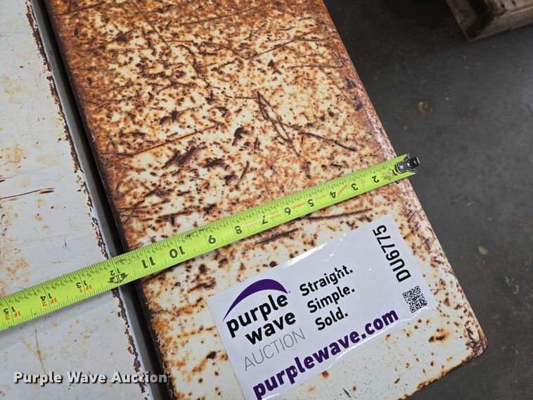 image for item DU6775 (4) toolboxes