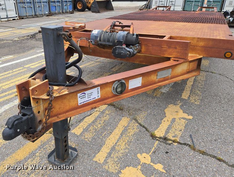 image for item DU6776 1979 JFW equipment trailer