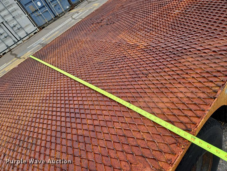 image for item DU6776 1979 JFW equipment trailer