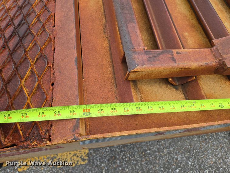 image for item DU6776 1979 JFW equipment trailer