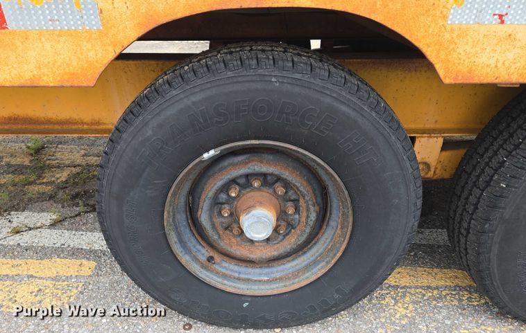image for item DU6776 1979 JFW equipment trailer