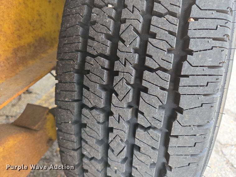 image for item DU6776 1979 JFW equipment trailer