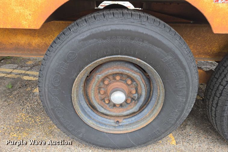 image for item DU6776 1979 JFW equipment trailer