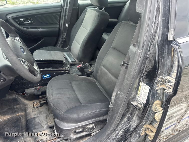 image for item DW3464 2013 Ford Taurus Police 