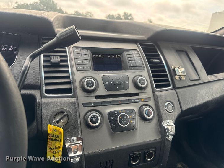 image for item DW3464 2013 Ford Taurus Police 