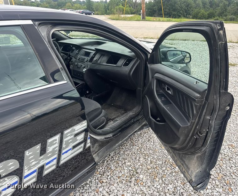 image for item DW3464 2013 Ford Taurus Police 