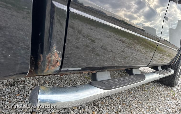 image for item DW3466 2004 Ford F150 SuperCrew pickup truck