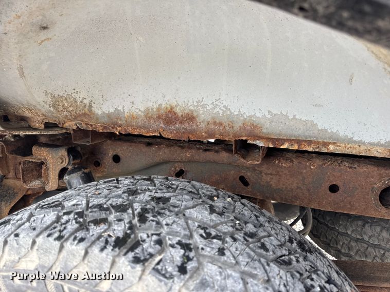 image for item DW3466 2004 Ford F150 SuperCrew pickup truck