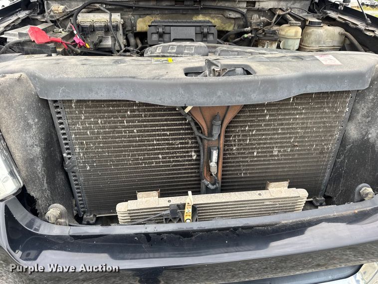 image for item DW3466 2004 Ford F150 SuperCrew pickup truck