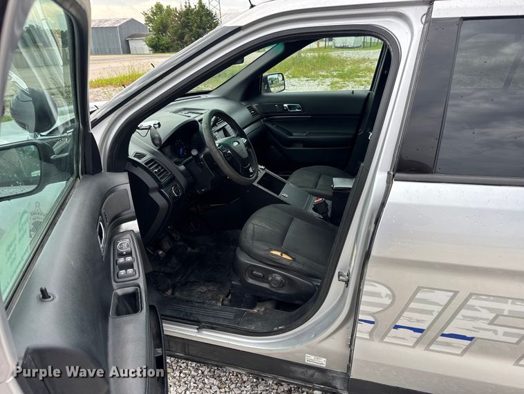 image for item DW3467 2017 Ford Explorer Police Interceptor SUV