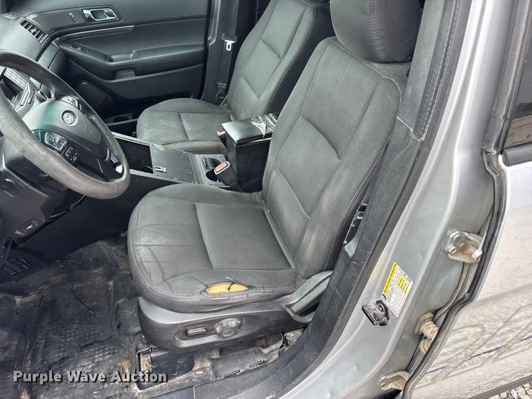 image for item DW3467 2017 Ford Explorer Police Interceptor SUV