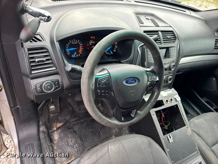 image for item DW3467 2017 Ford Explorer Police Interceptor SUV