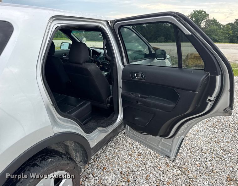 image for item DW3467 2017 Ford Explorer Police Interceptor SUV