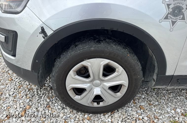 image for item DW3467 2017 Ford Explorer Police Interceptor SUV