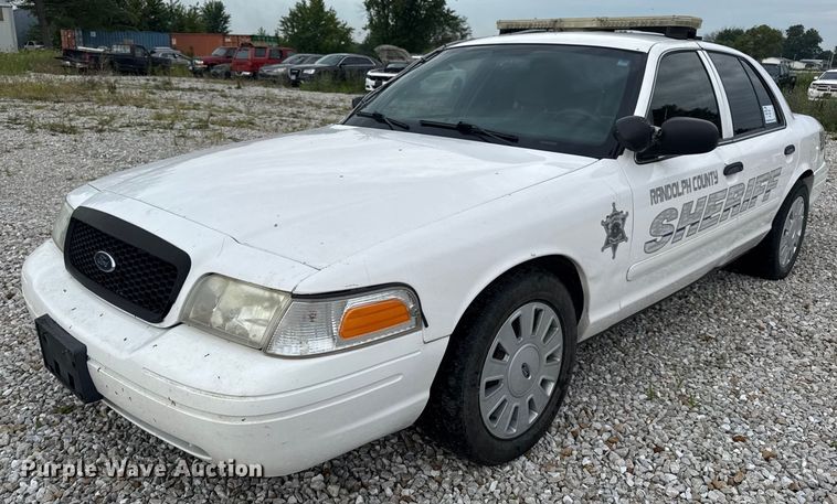 image for item DW3469 2007 Ford Crown Victoria Police Interceptor 