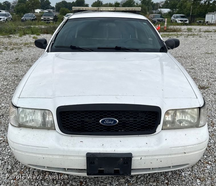 image for item DW3469 2007 Ford Crown Victoria Police Interceptor 