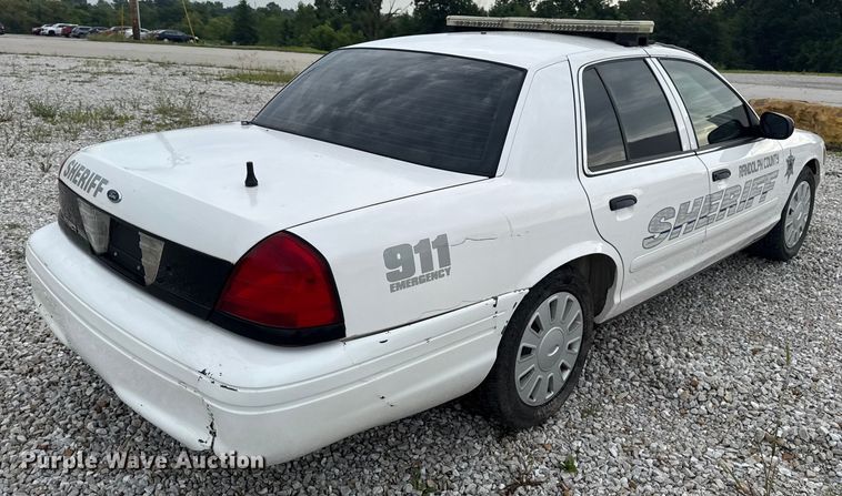 image for item DW3469 2007 Ford Crown Victoria Police Interceptor 