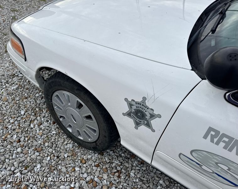 image for item DW3469 2007 Ford Crown Victoria Police Interceptor 