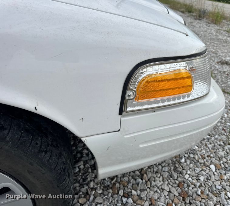 image for item DW3469 2007 Ford Crown Victoria Police Interceptor 