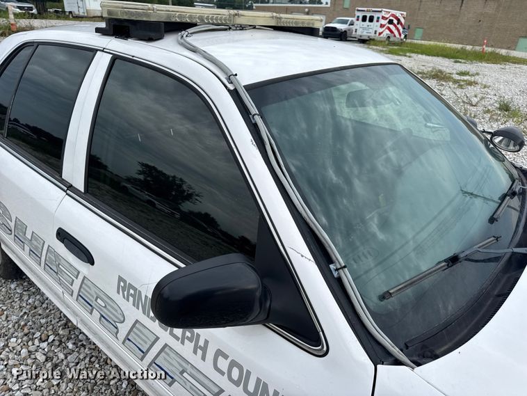 image for item DW3469 2007 Ford Crown Victoria Police Interceptor 