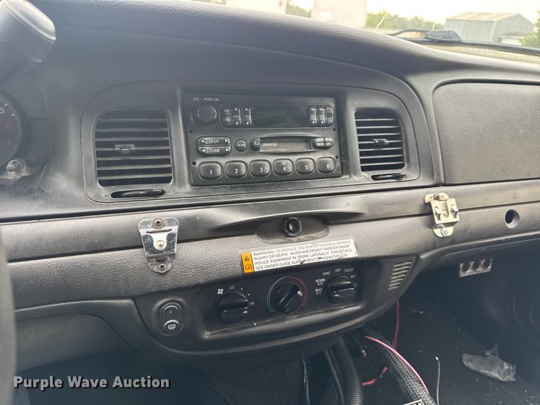 image for item DW3469 2007 Ford Crown Victoria Police Interceptor 