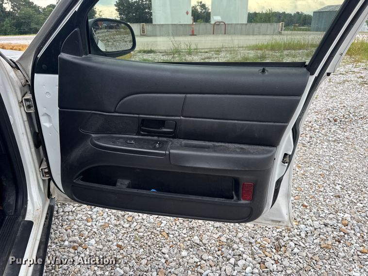 image for item DW3469 2007 Ford Crown Victoria Police Interceptor 