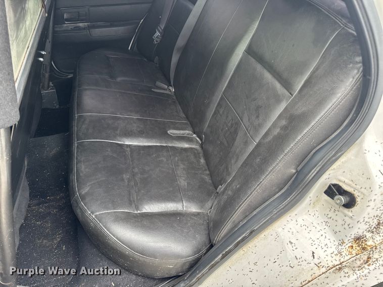 image for item DW3469 2007 Ford Crown Victoria Police Interceptor 